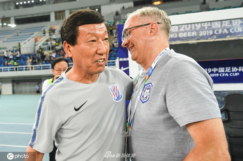 施蒂利克与崔康熙