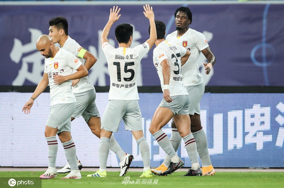 华夏幸福先拔头筹