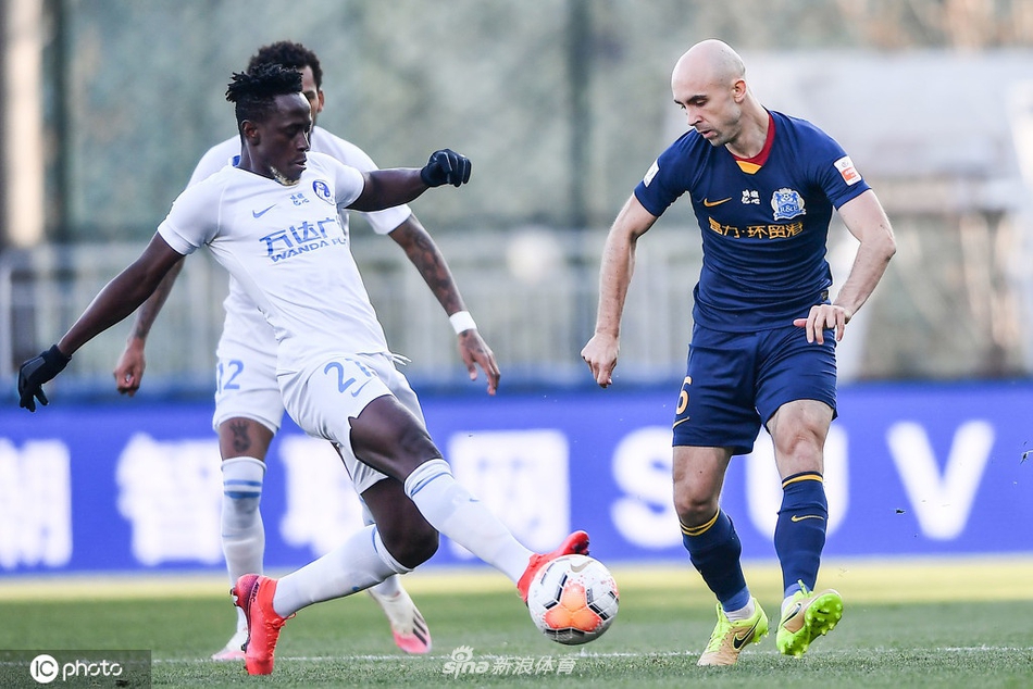 阿德里安PK博阿滕