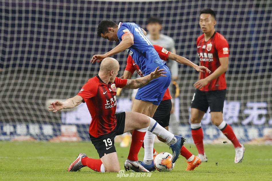 新浪直击上海申花VS上海上港