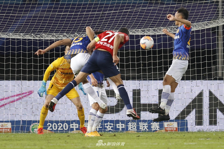 卡尔德克力压米兰达