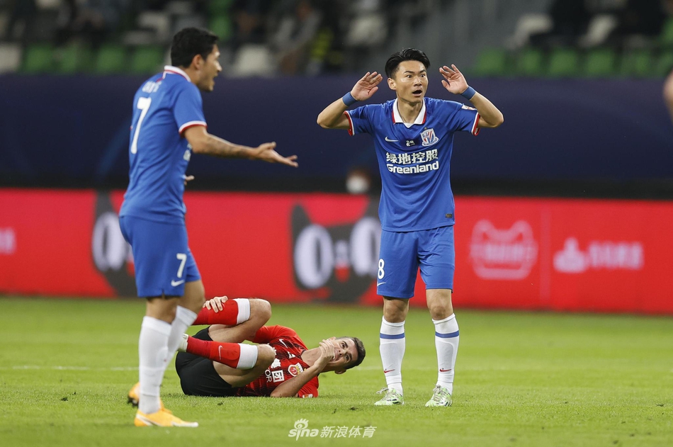 新浪直击上海申花VS上海上港