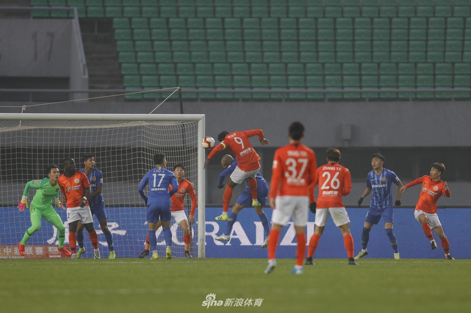 新浪直击北京人和2-3江苏苏宁