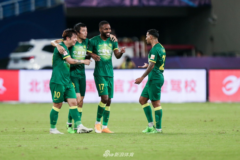 巴坎布梅开二度