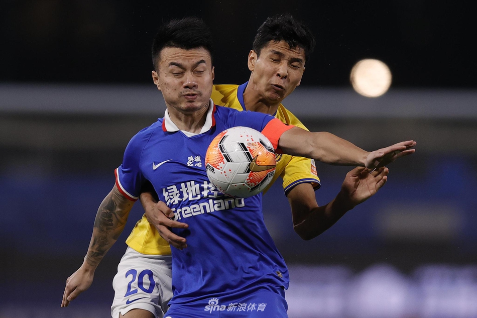 新浪直击上海申花0-0江苏苏宁