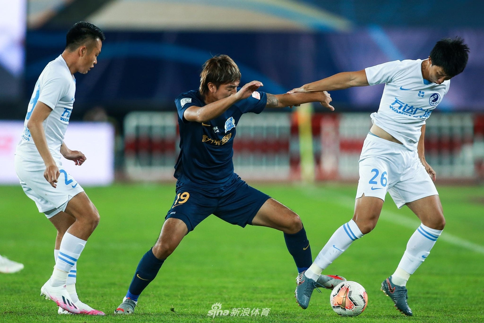 [中超]广州富力1-0大连人