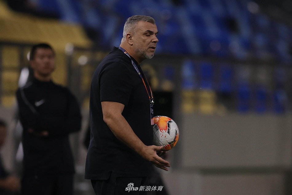 新浪直击上海申花0-0江苏苏宁