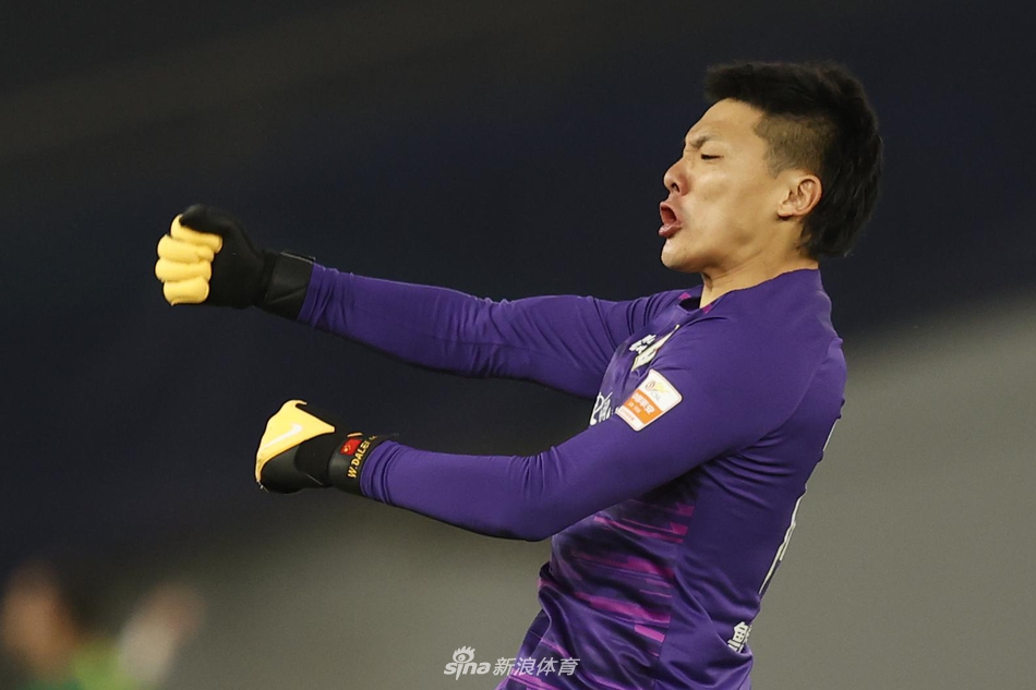 王大雷激情庆祝