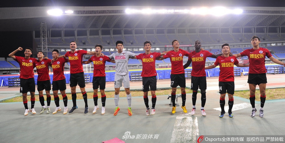 67年!辽足的这抹红色褪为黑白回忆