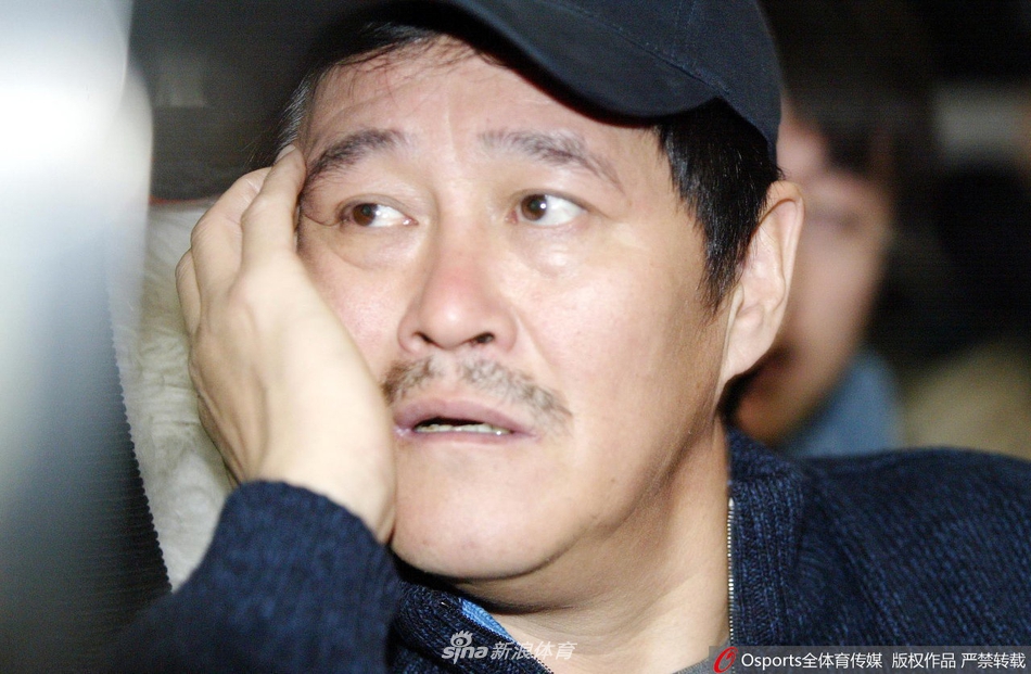 一揽子历史遗留问题袭来 不差钱的赵本山也迷茫了