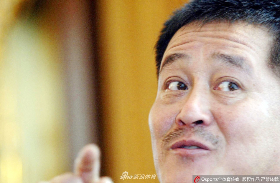 赵本山也曾解释过入驻辽宁原因就是喜欢足球