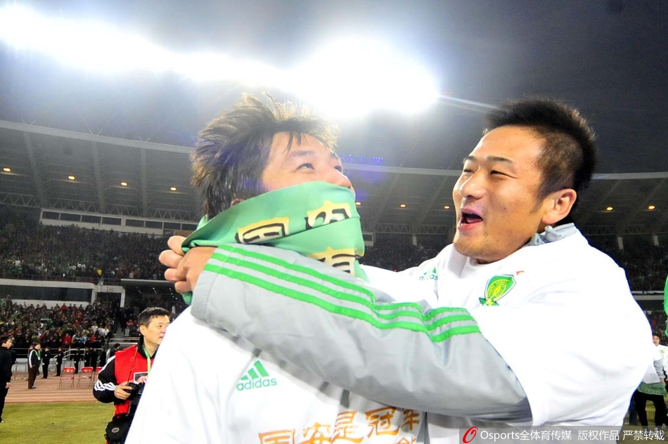 杨浦与王长庆开玩笑