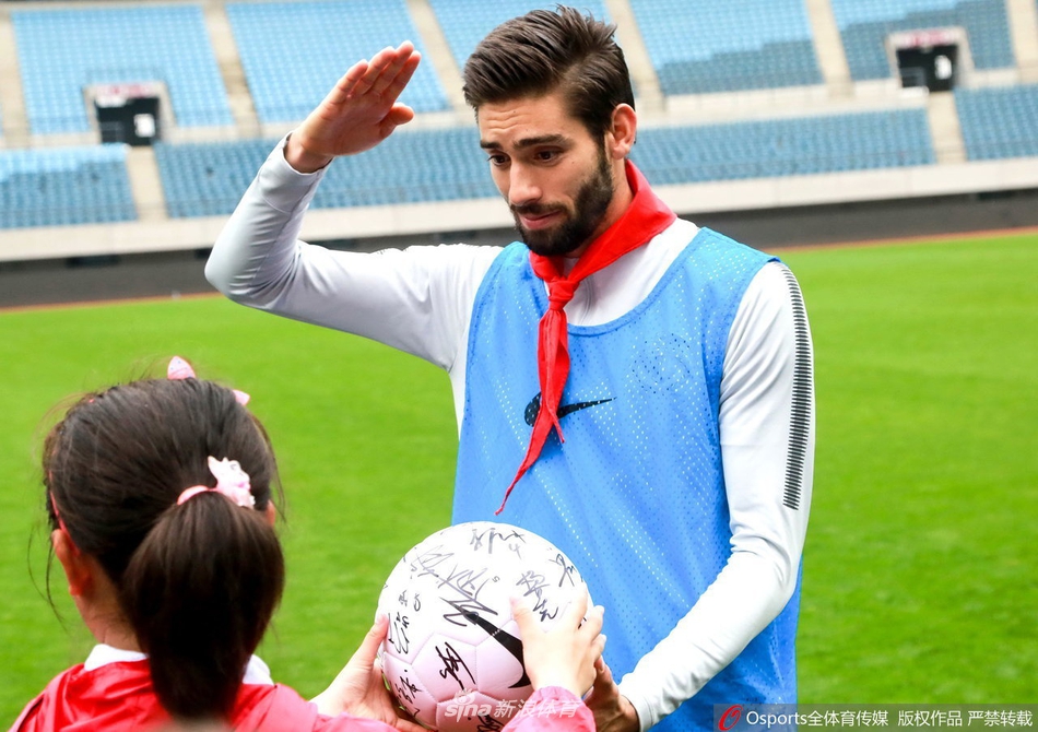 小学生卡拉斯科