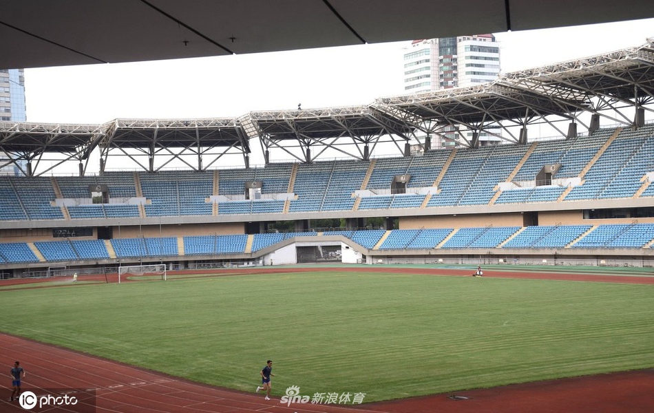 苏州体育中心体育场