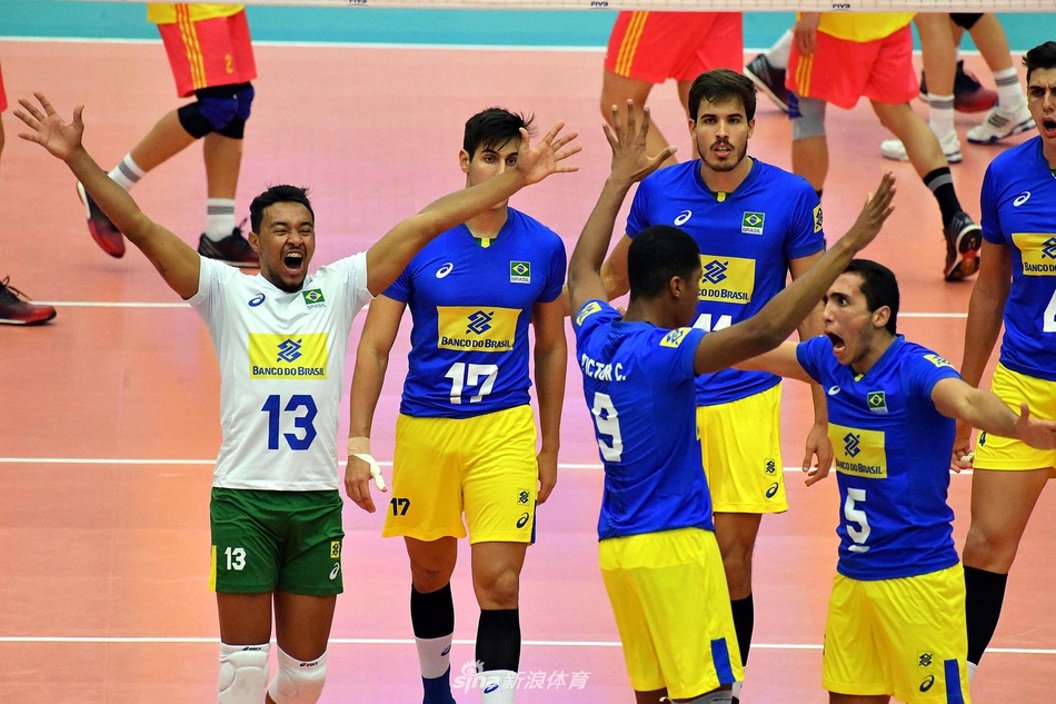 男排世青赛中国0-3巴西遭首败