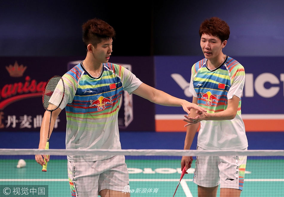 丹麦羽球赛国羽双塔晋级8强_高清图集_新浪网
