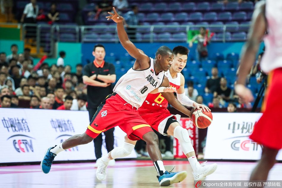 男篮热身赛：中国vs安哥拉