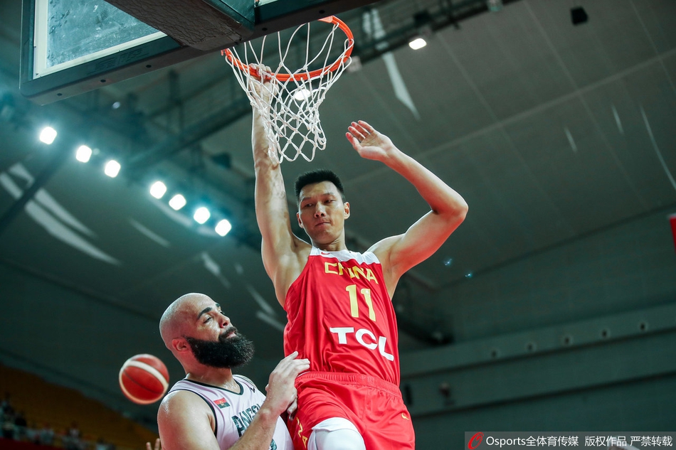 男篮热身赛：中国vs安哥拉