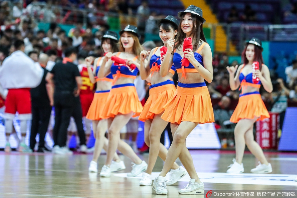 中国vs安哥拉 篮球宝贝性感热舞