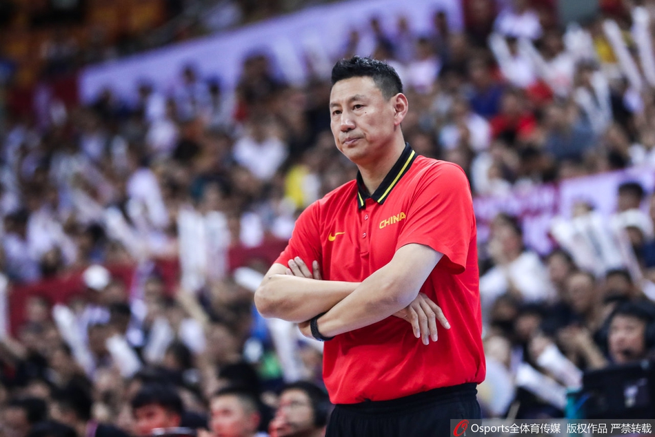 李楠申请辞去主教练职务 辉煌球员生涯已成往事
