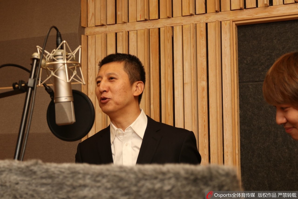 辽篮将士歌唱《我和我的祖国》为祖国献礼