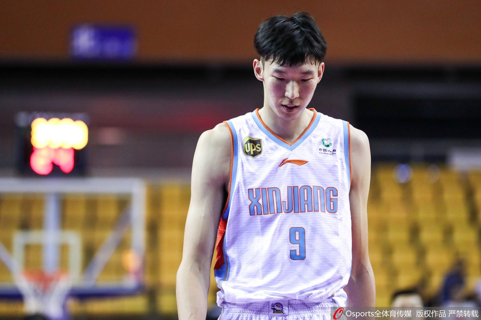 季前赛:新疆88-76天津 周琦13+9