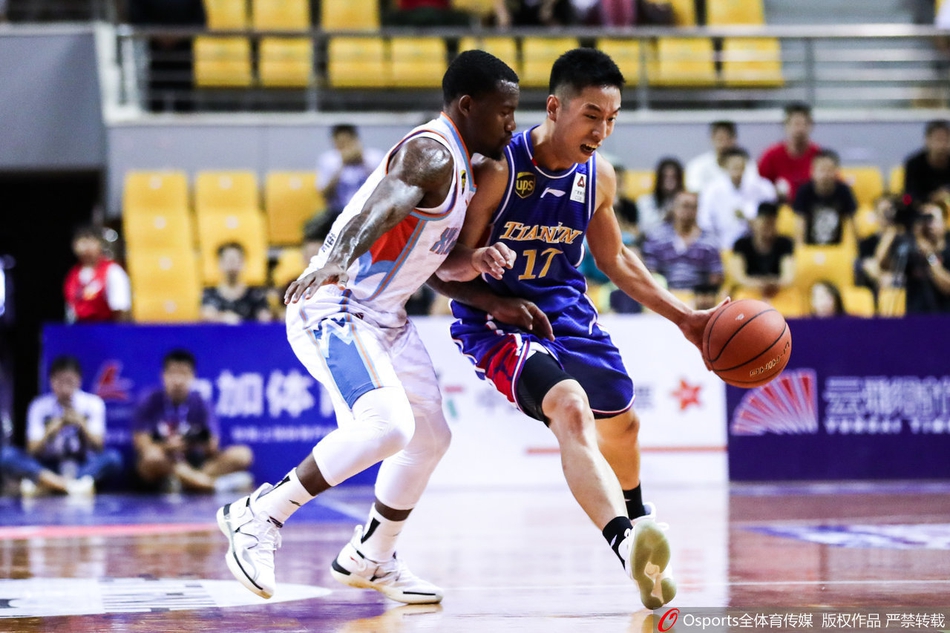 季前赛:新疆88-76天津 周琦13+9