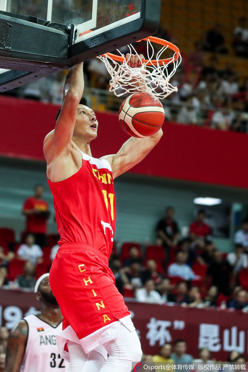 男篮热身赛：中国vs安哥拉