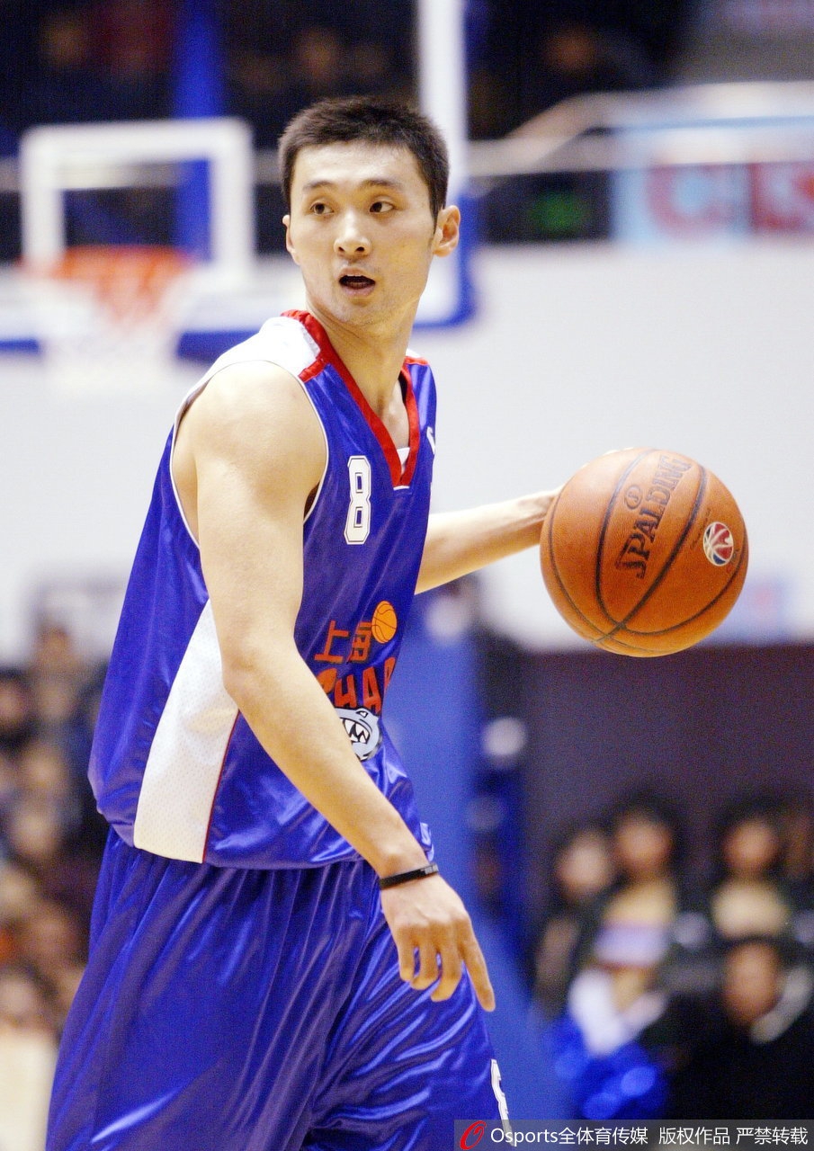 刘炜宣布退役 回顾这位传奇的“8号”