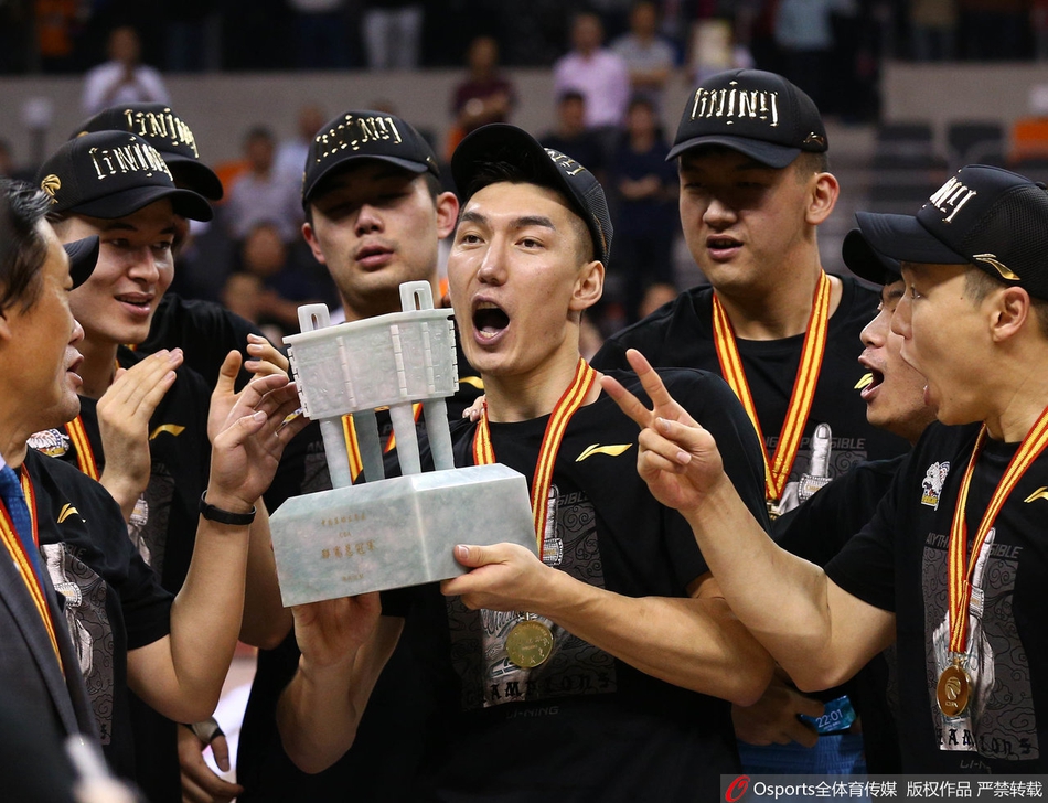 可兰白克生日快乐!新赛季继续前行