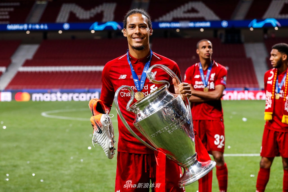 梅罗PK范戴克！欧足联最佳给谁