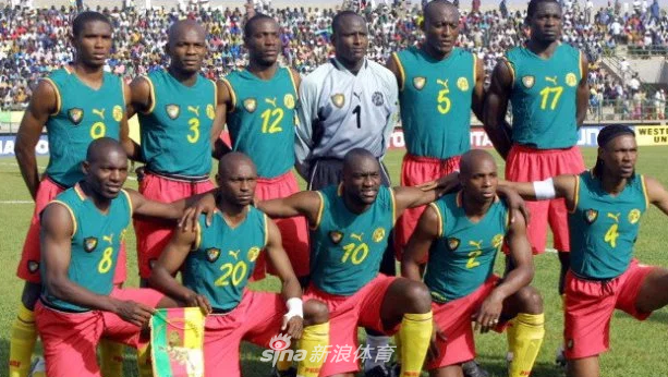 辣眼！这14款球衣都谁设计的？