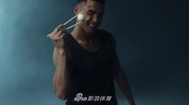 C罗内马尔PK拳击 爆笑打乒乓