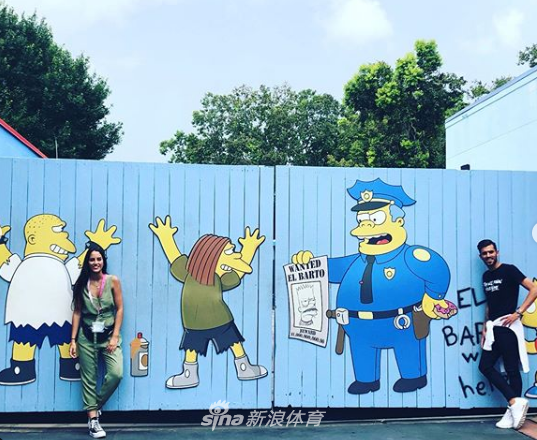 甜!阿森纳新援郎才女貌撒狗粮