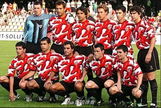 辣眼！这14款球衣都谁设计的？