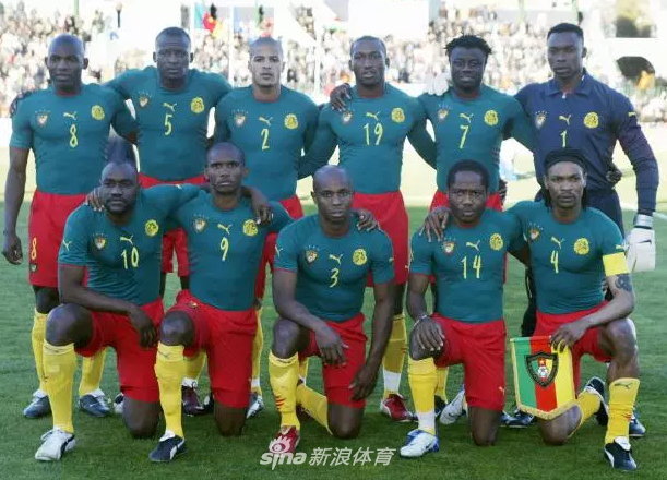 辣眼！这14款球衣都谁设计的？