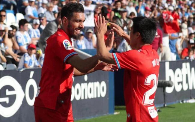 武磊好搭档！西人王牌前锋离队