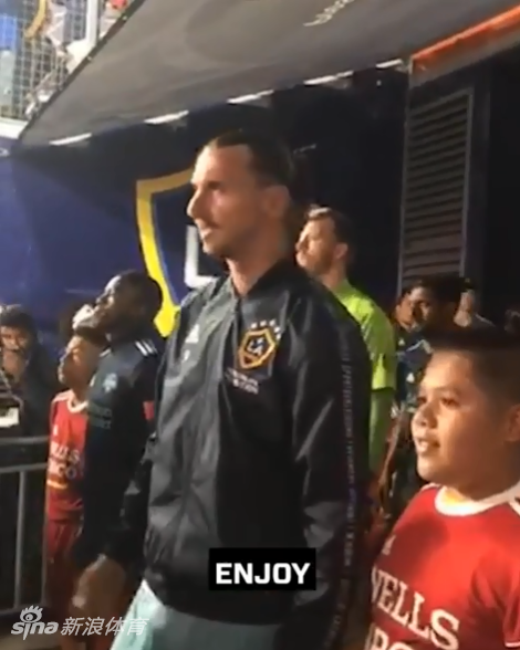 伊布告别洛杉矶！赠言美国球迷：你们看棒球去吧