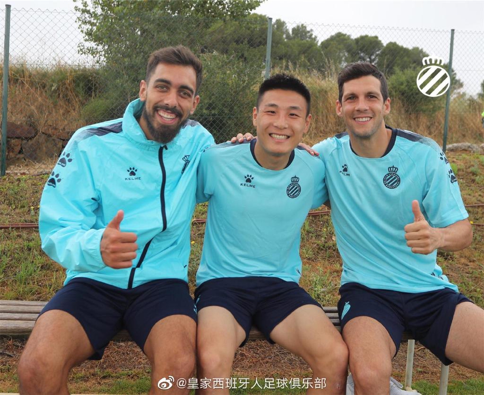 武磊好搭档！西人王牌前锋离队