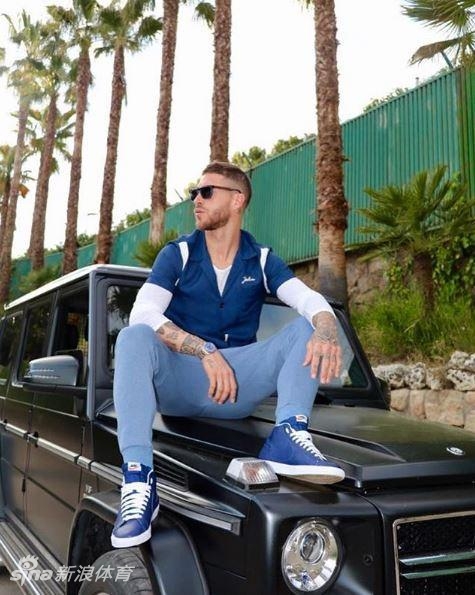 来看看皇马队长的豪车收藏