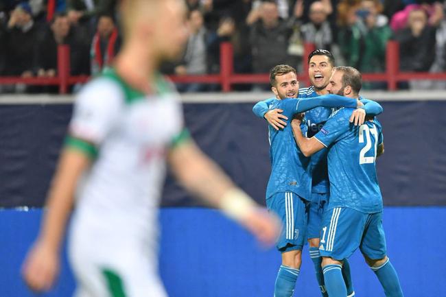 C罗进球被截胡！当年这球气死