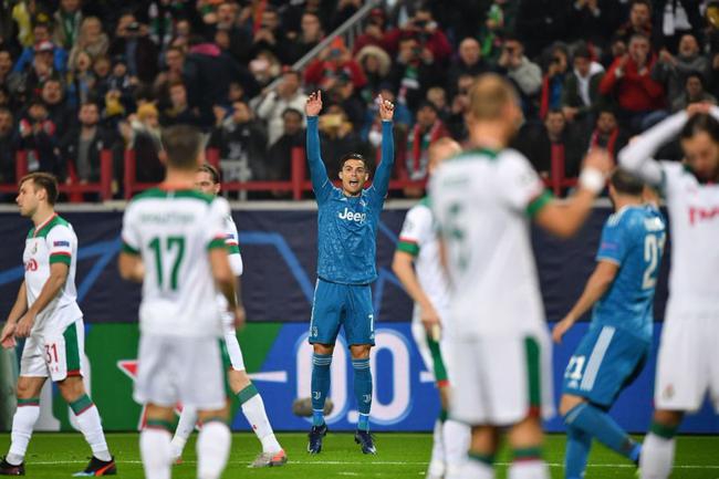 C罗进球被截胡！当年这球气死