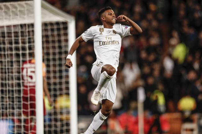 皇马下一任巨星！18岁刷爆纪录