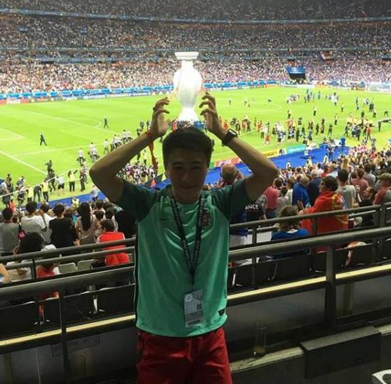 奚梦瑶产子！英文名致敬C罗