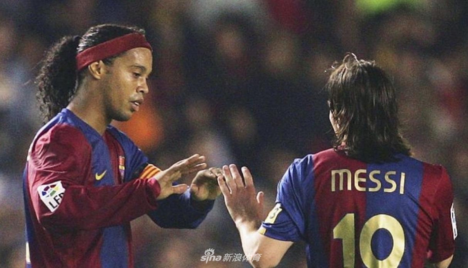 11年了！梅西小罗的10号传承