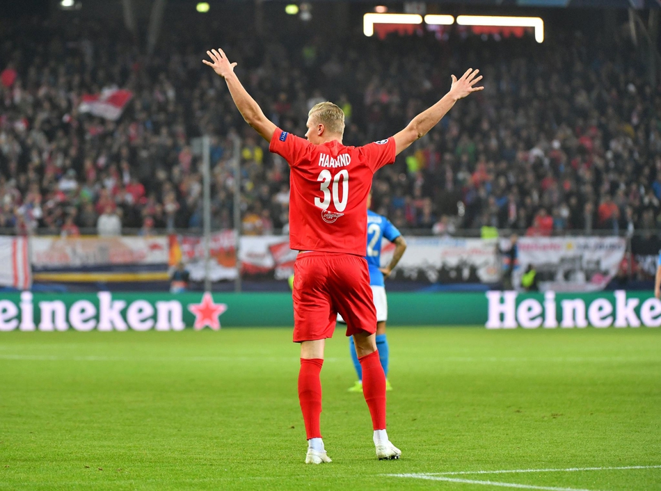 欧冠史第一人!这神童刷爆纪录