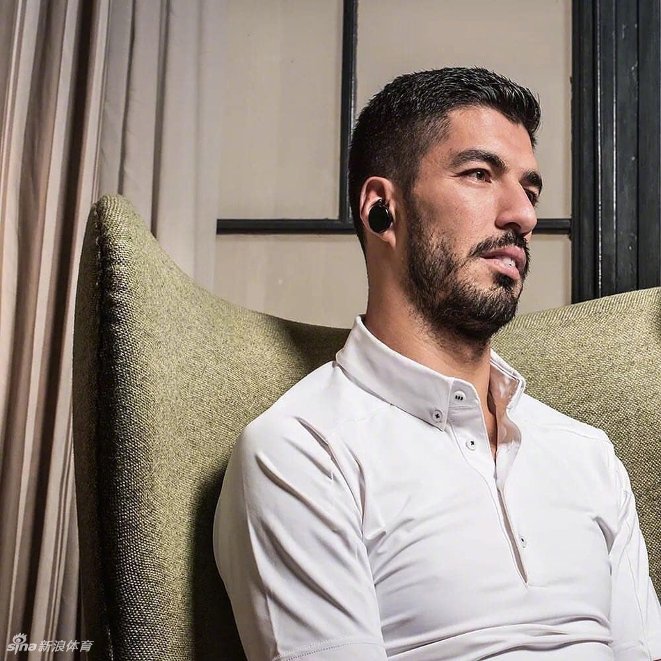 化身"代言苏"的帅气苏神