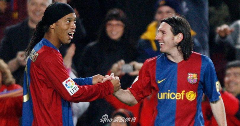 11年了！梅西小罗的10号传承