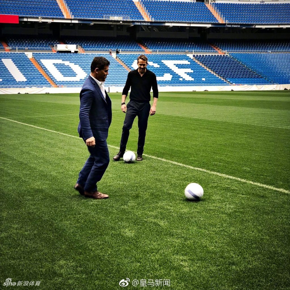 跨界！死侍灭霸扮演者访伯纳乌