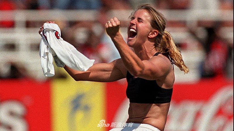 这次脱衣庆祝 从此改变了女足